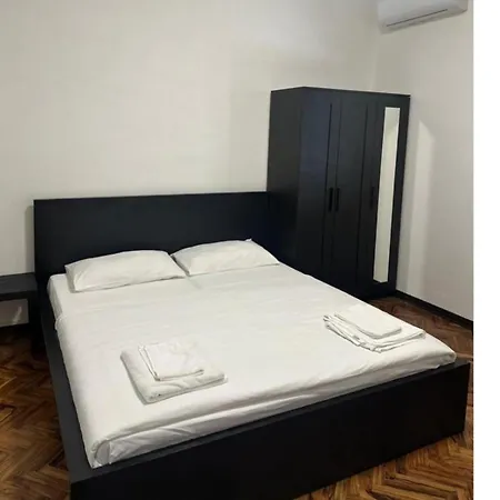 Fiore Appartement *